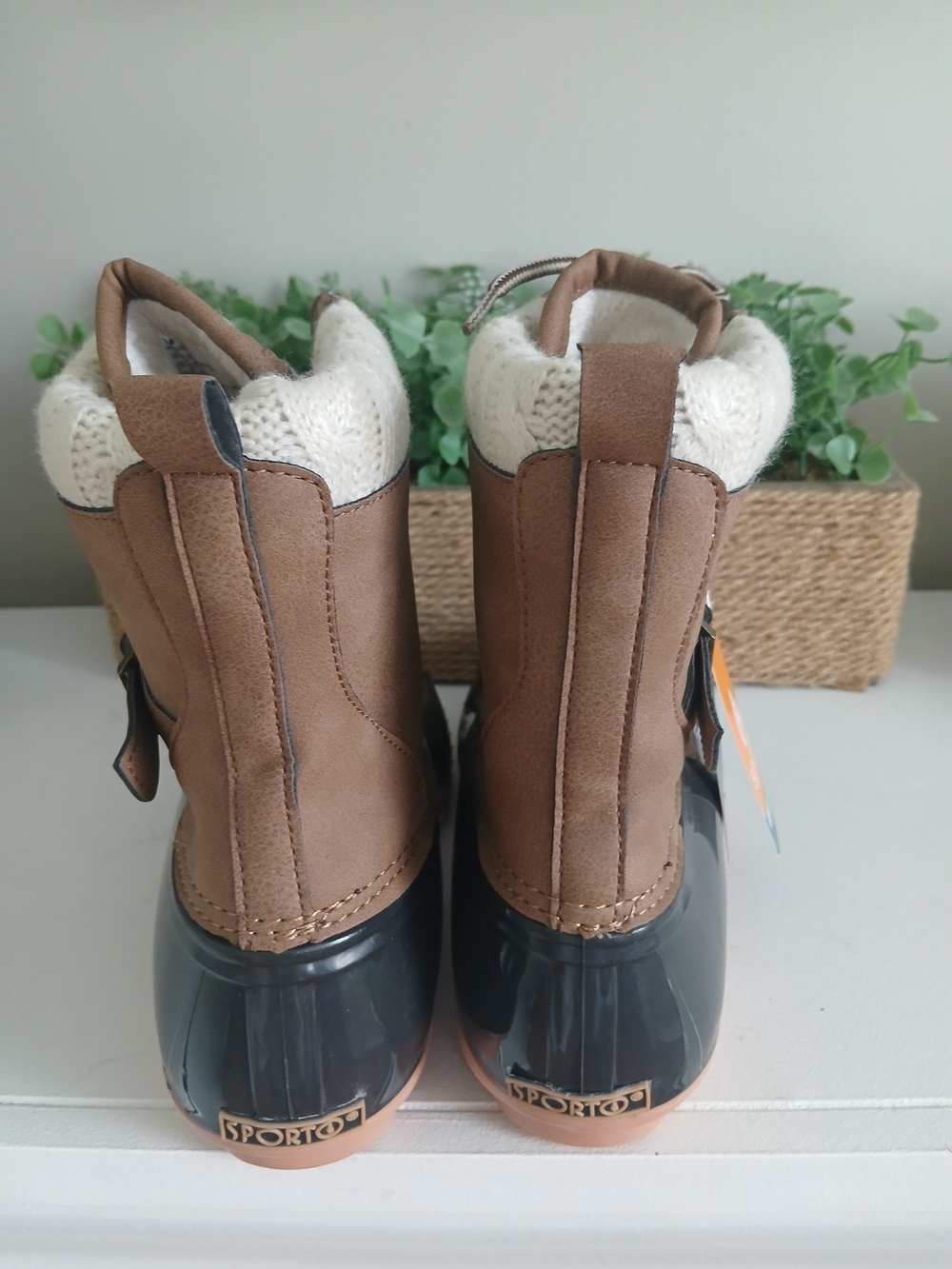 Sporto Brown & Black Duck Boots with Cream Knit Collar - Picture 5 of 6
